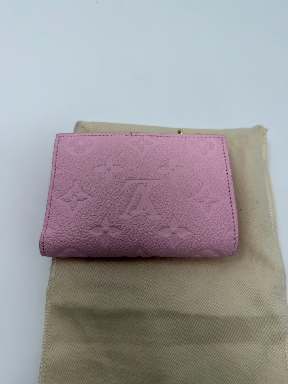 Louis Vuitton Lisa Wallet Pink Leather Pink Flower Charm Monogram Empreinte